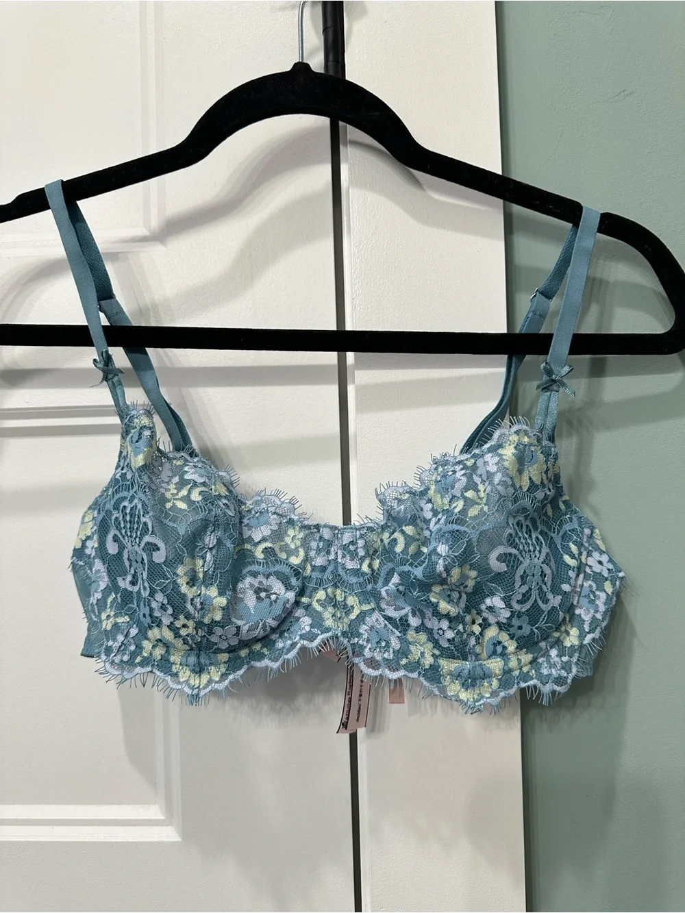 Victoria's Secret Blue Floral Lace Bra & Panty Set